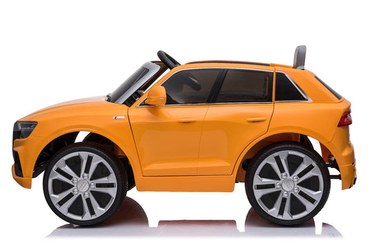 AUDI Q8 (ARANCIONE) MONOPOSTO