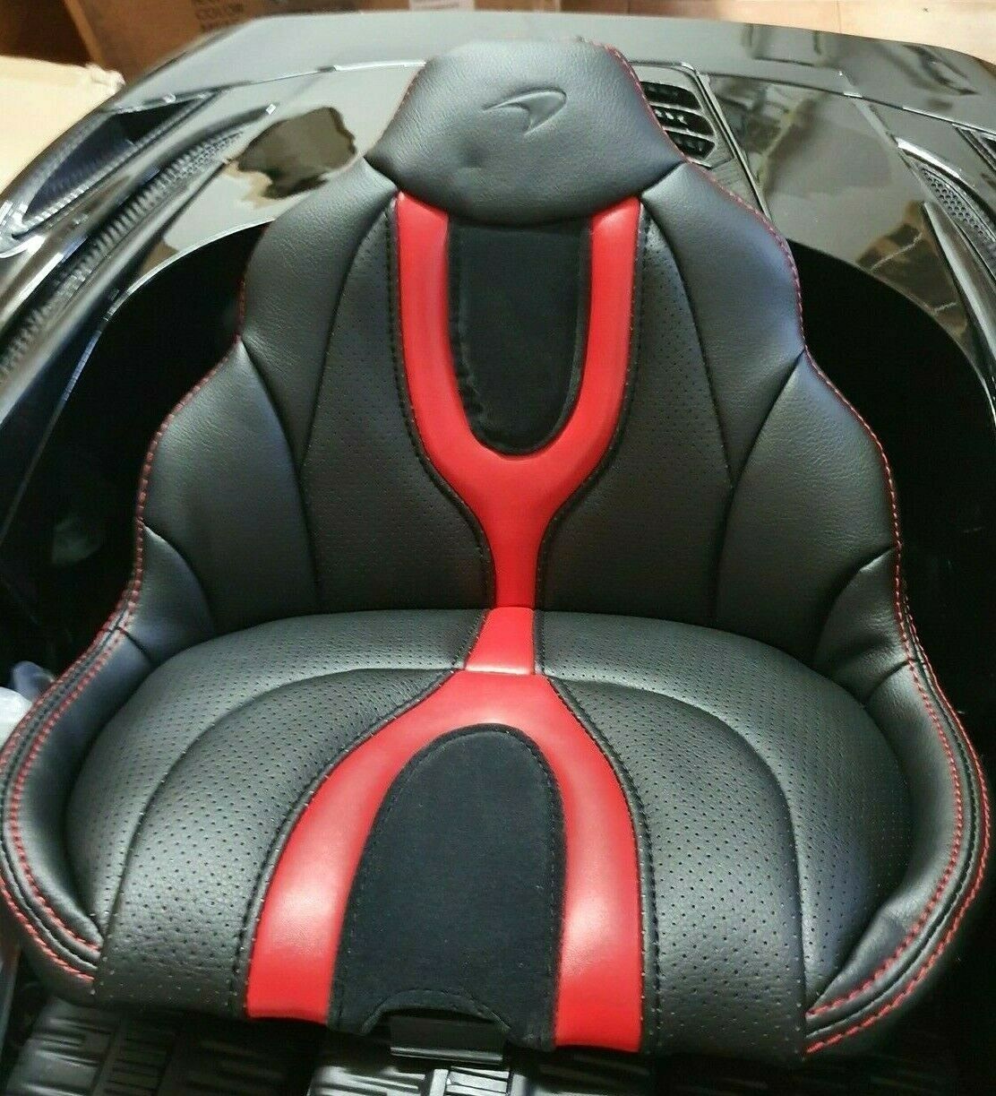 MCLAREN 720S (VIOLA) MONOPOSTO